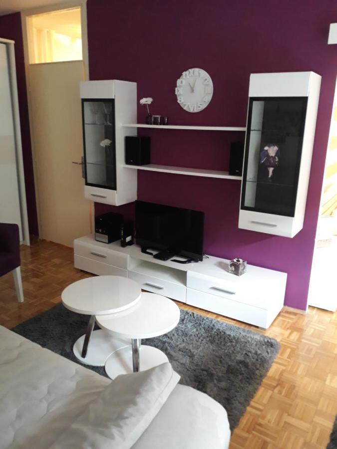 Apartamento Stan Banjica Belgrado Exterior foto